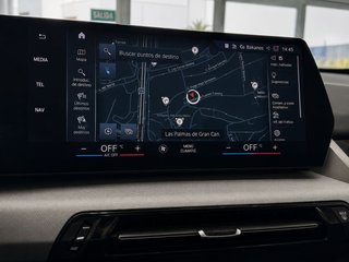 BMW iX1 2024