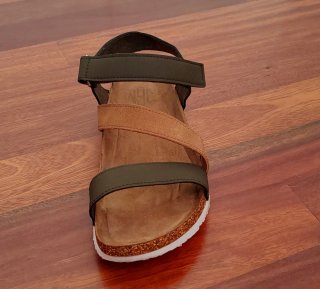 Sandalias Talla 42 verde y Marrón