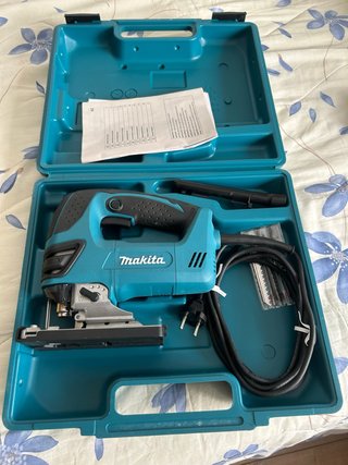 Caladora Makita con garantía y negociable