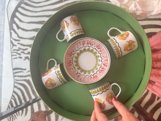 Juego de café de porcelana con flores