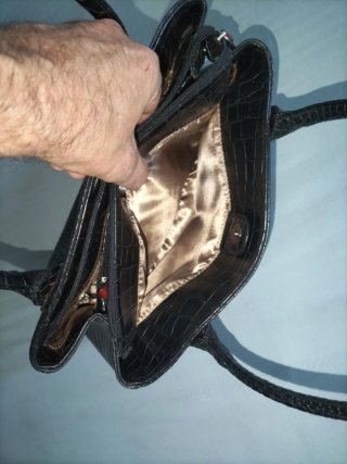 Bolso TRS Negro, imitación Piel de Cocodrilo