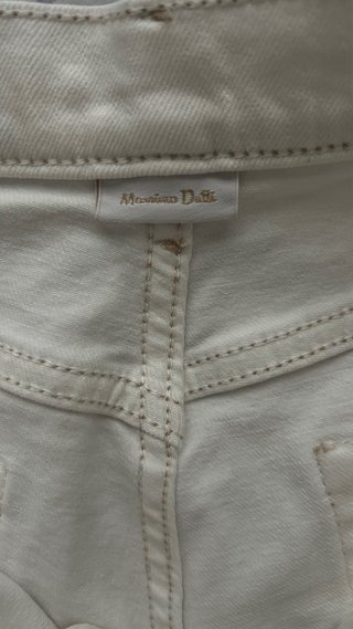 Vaqueros Massimo Dutti blancos T.36