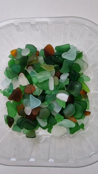 Vetrini levigati dal mare