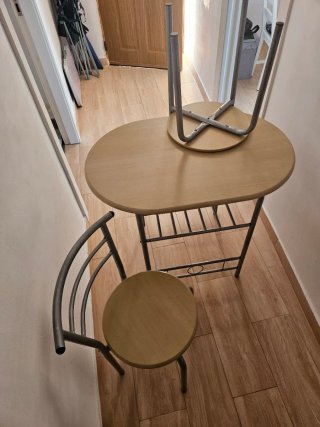 Mesa y 2 Sillas Comedor