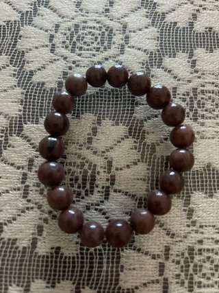 Pulsera de cuentas marrón y morado