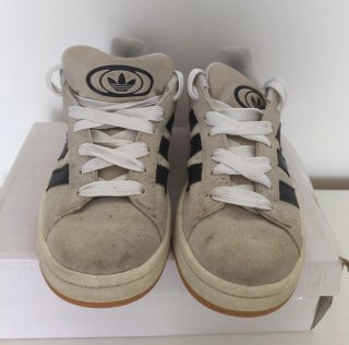 Sapatilhas Adidas Campus bege e preto