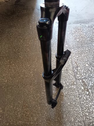 Suspensión Bicicleta 27.5, negociable.