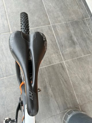 Bicicleta KTM Carbono