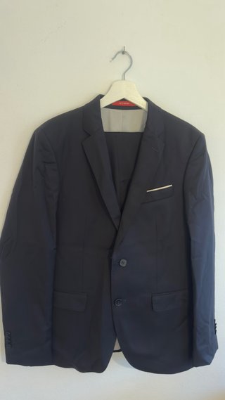 Traje ETIEM azul talla M.