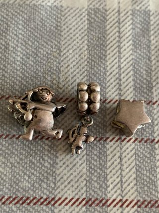 Lote 3 charms plata: Cupido y estrella