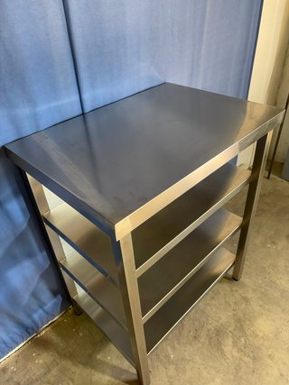 MUEBLE CONTRAMOSTRADOR