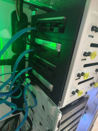 Servidor NAS 144TB 12 Discos 12TB IN WIN