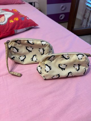 Astucci per matite con pinguini