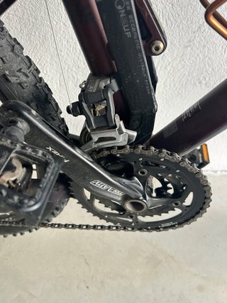 Bicicleta de montaña doble suspensión