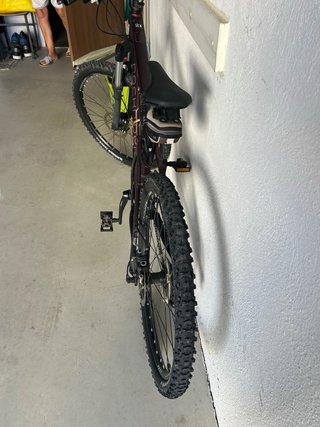 Bicicleta de montaña doble suspensión
