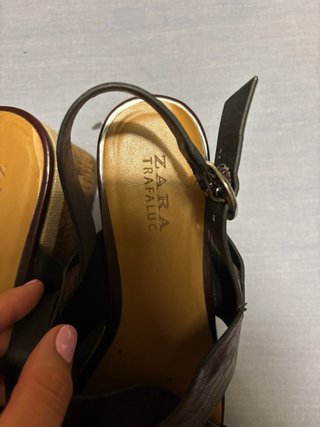 Sandalias Zara Plataforma Talla 40 Marrón burdeos