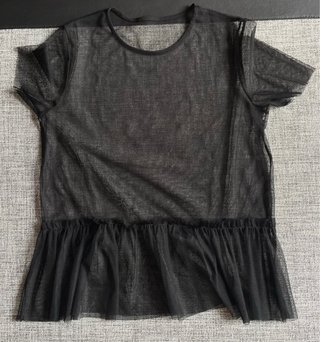 Look Mujer:Pantalón roto+Camiseta estilo Rock M