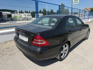 Mercedes-Benz Clase C 2004