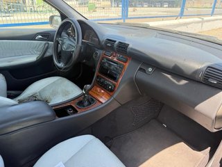 Mercedes-Benz Clase C 2004