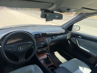 Mercedes-Benz Clase C 2004