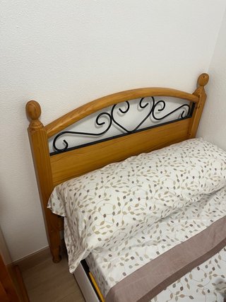 Cabecero de cama madera y metal