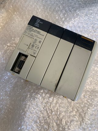 Omron CQM1H-CPU61 Controlador Programable