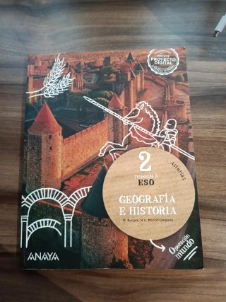 Libro Geografía e Historia, 2eso