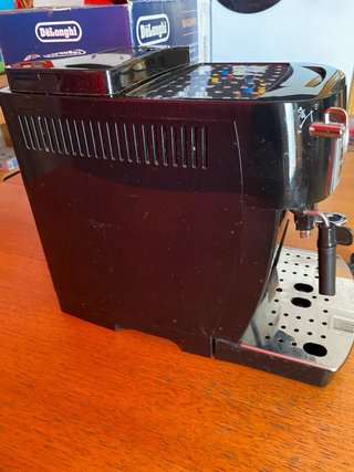 De'Longhi Magnifica S ECAM22.110.SB Cafetera