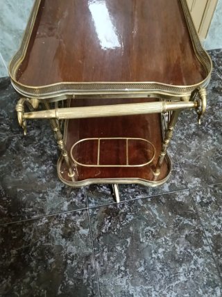 Camarera con ruedas madera y metal