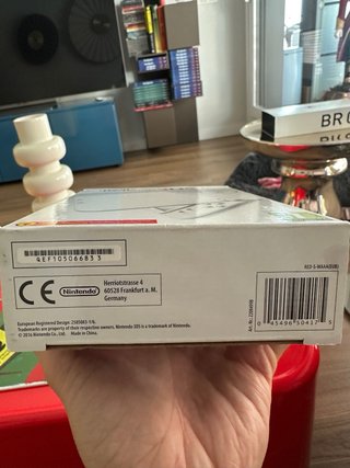 New Nintendo 3DS XL Nueva Sin Abrir Blanca