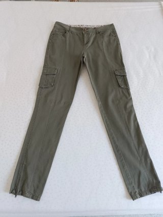 Pantalón cargo y camisa talla 38