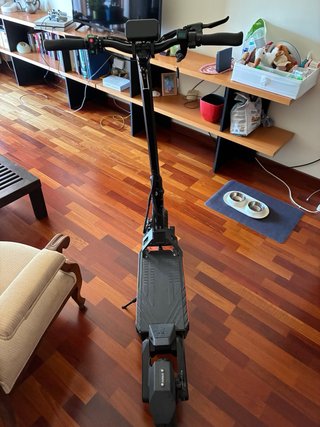 Patinete TODIMART S9 en excelente estado.