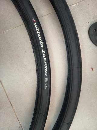 Cubierta Vittoria Zaffiro Pro 700x28c
