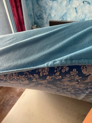 Cama con somier y colchón