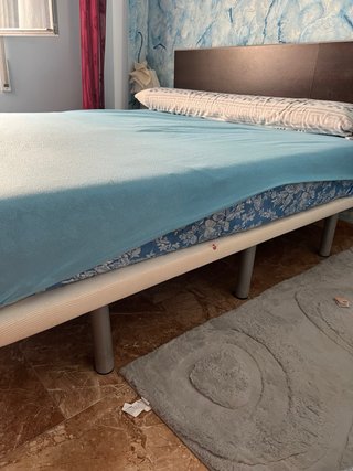 Cama con somier y colchón