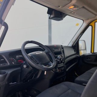 IVECO DAILY 70C 150 CON PLATAFORMA