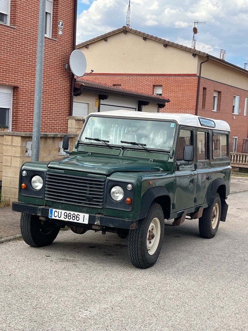 Land Rover Defender 1998 - foto 1