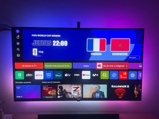 LG OLED B3 65 4K + Govee T3 + Soporte