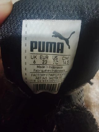 Zapatillas Puma Ferrari Negras y Rojas talla 23