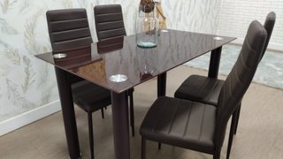 Mesa Comedor Cristal Marrón y 4 Sillas