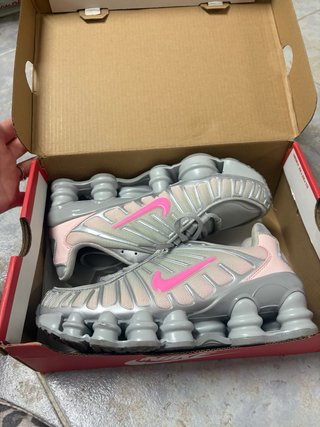 Nike Shox Grises y Rosas