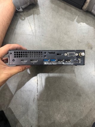 Mini PC Negro paquete