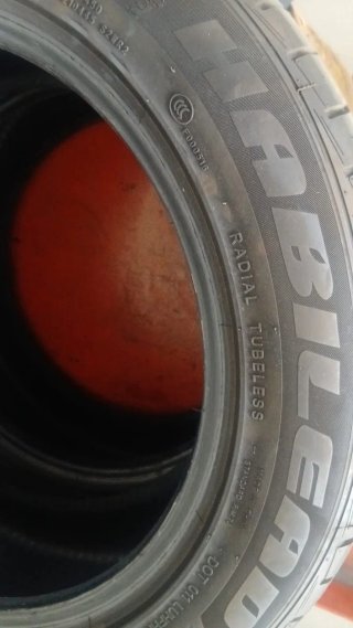 2 Neumáticos 215/55 R17 98W  Nuevos!!de enero 2026