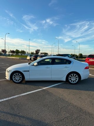Jaguar XE 2016