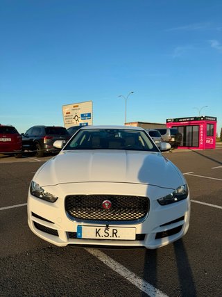 Jaguar XE 2016