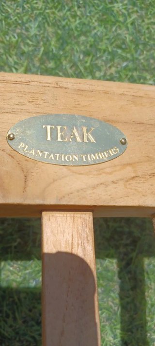 Tumbona de madera de teca natural