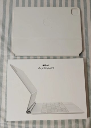 iPad Air 4 256GB  + Magic Keyboard