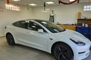 Tesla Model 3 2019 con Full Self Drive FSD Total