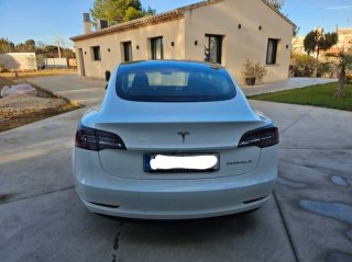 Tesla Model 3 2019 con Full Self Drive FSD Total