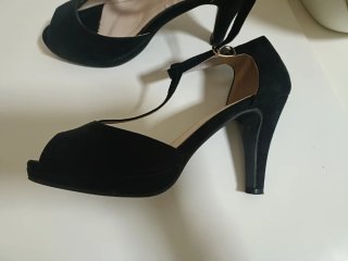 Zapatos de tacón negros para mujer